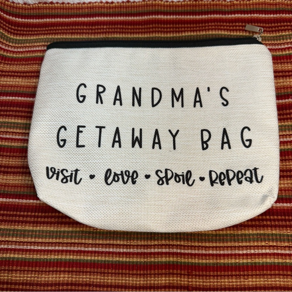 NWT - Grandma's Getaway Cosmetic Bag/Pouch